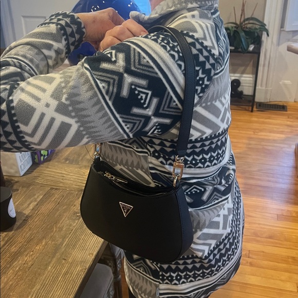 GUESS Black Shoulder Bag with Gold Accents. Brand New! - Picture 9 of 10
